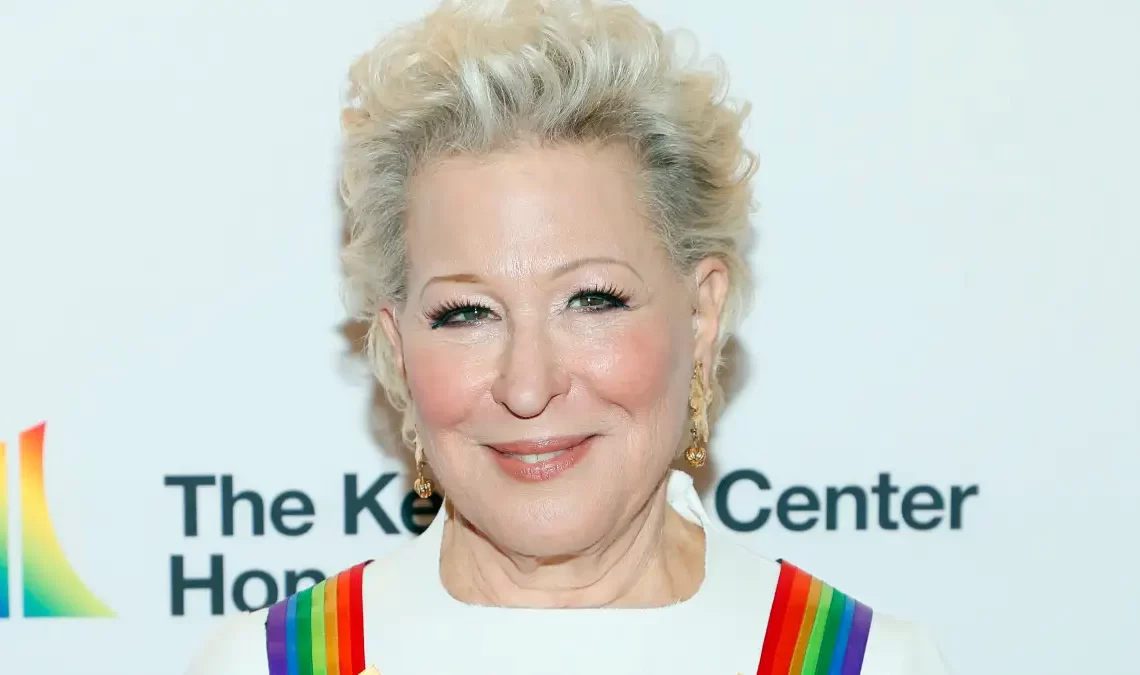 Bette Midler Net Worth 2023